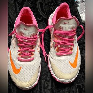 Used. Been in storage for a couple years. Size 6.5.